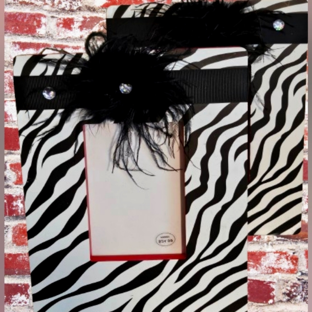 π£ Zebra π¦ Print Picture Frame πΌοΈ Stand Up Ribbon π Plume For 5"x7" Pic π